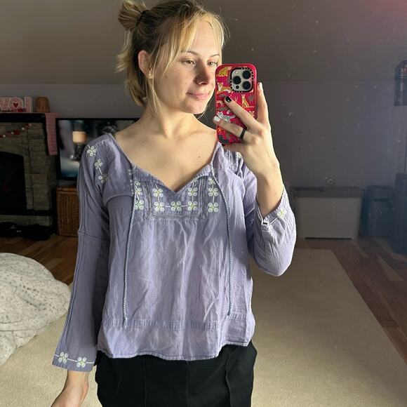American Eagle: Periwinkle Purple Floral Embroidered Top - Picture 1 of 4